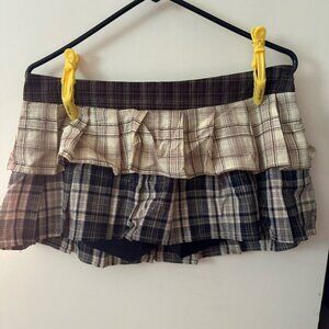 Edikted Brown Plaid Skort